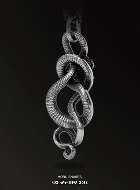 无垠925银18K金无限犄角蛇吊坠