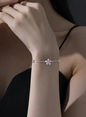 原创 925纯银樱花手链女小众设计小清新花朵网红新款手镯女生代发
