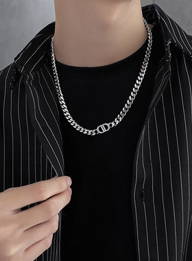 双D项链男高级感嘻哈小众设计钛钢链潮牌个性百搭卫衣配饰新款