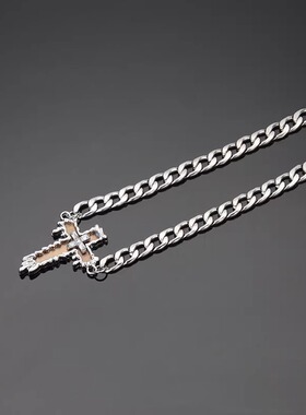 十字架钛钢冷淡风项链男卫衣小众设计高级感毛衣链嘻哈男生锁骨链