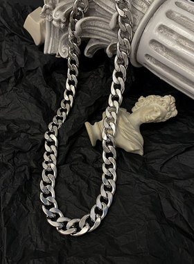 项链吊坠男简约百搭古巴挂链嘻哈朋克潮流锁骨蹦迪配饰设计感强