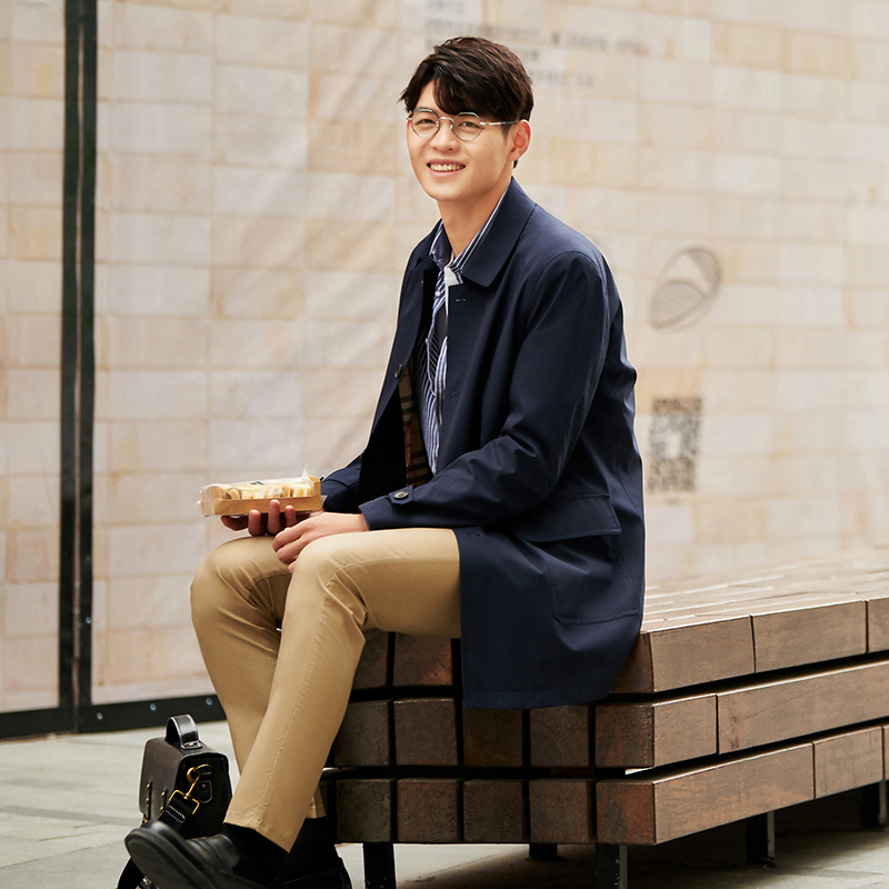 红豆中长款男巴尔马肯秋季2021新款 红豆风衣