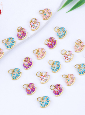 马年古法金摇摇马国风吉祥吊坠