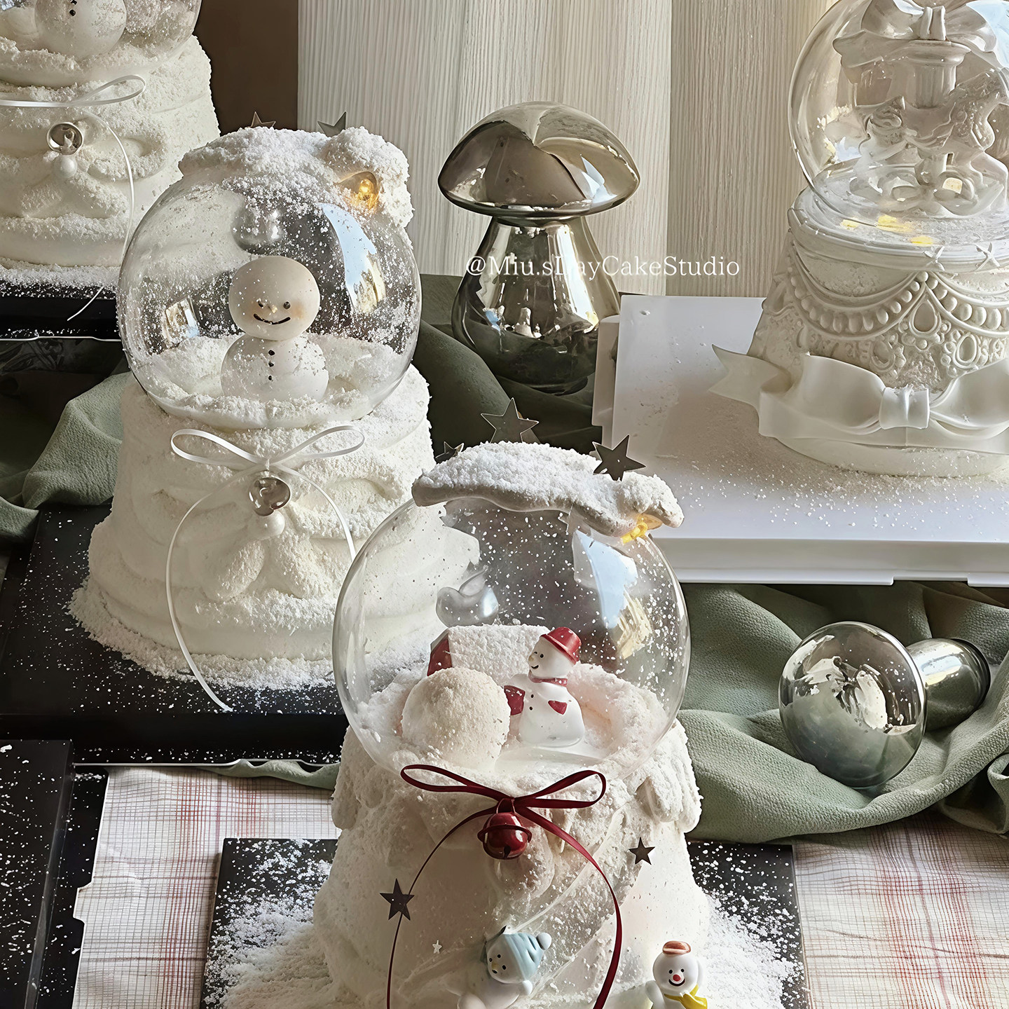 网红圣诞节新年烘焙蛋糕装饰摆件塑料水晶球透明罩玻璃罩雪人插件,淘宝优惠券,粉丝福利购,淘宝优惠卷