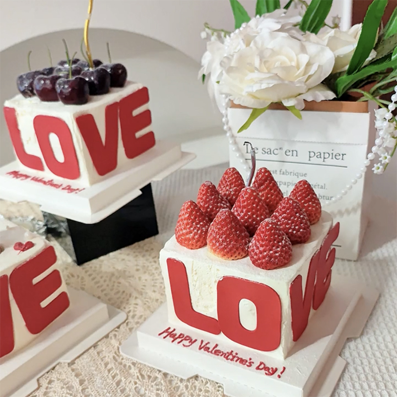 2025情人节网红烘焙蛋糕装饰摆件亚克力LOVE ins风可爱小狗狗插件