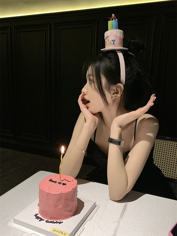 露思同款烘焙蛋糕装饰复古韩式毛毡帽头箍生日帽派对网红拍照帽子,淘宝优惠券,粉丝福利购,淘宝优惠卷