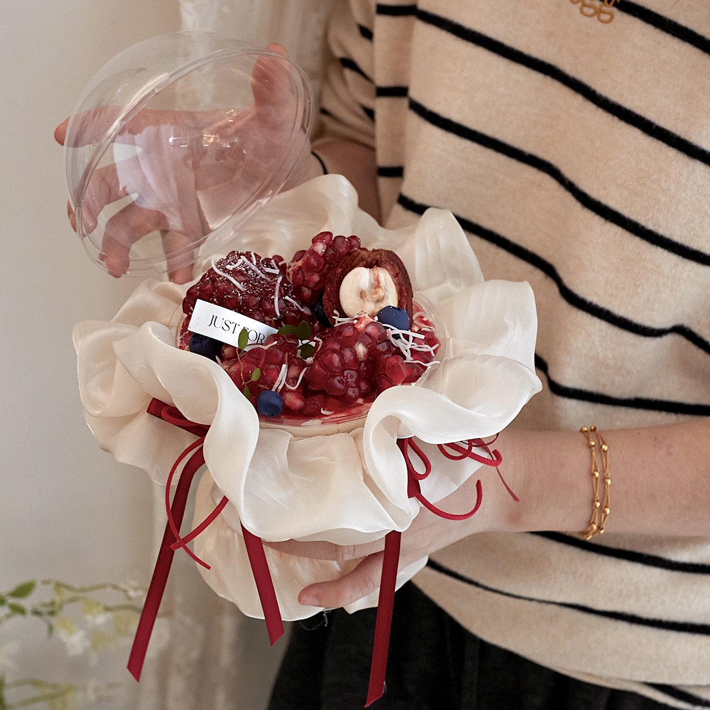 佳妍情人节新年网红烘焙蛋糕装饰草莓花束配件褶皱围边丝带插件,淘宝优惠券,粉丝福利购,淘宝优惠卷