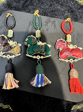 马年宋锦手工马上有钱吊坠