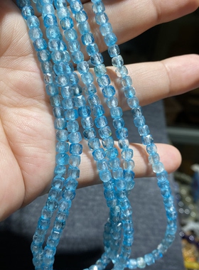 天然水晶蓝托帕石切面小方块项链女款 夏天的颜色 蓝色