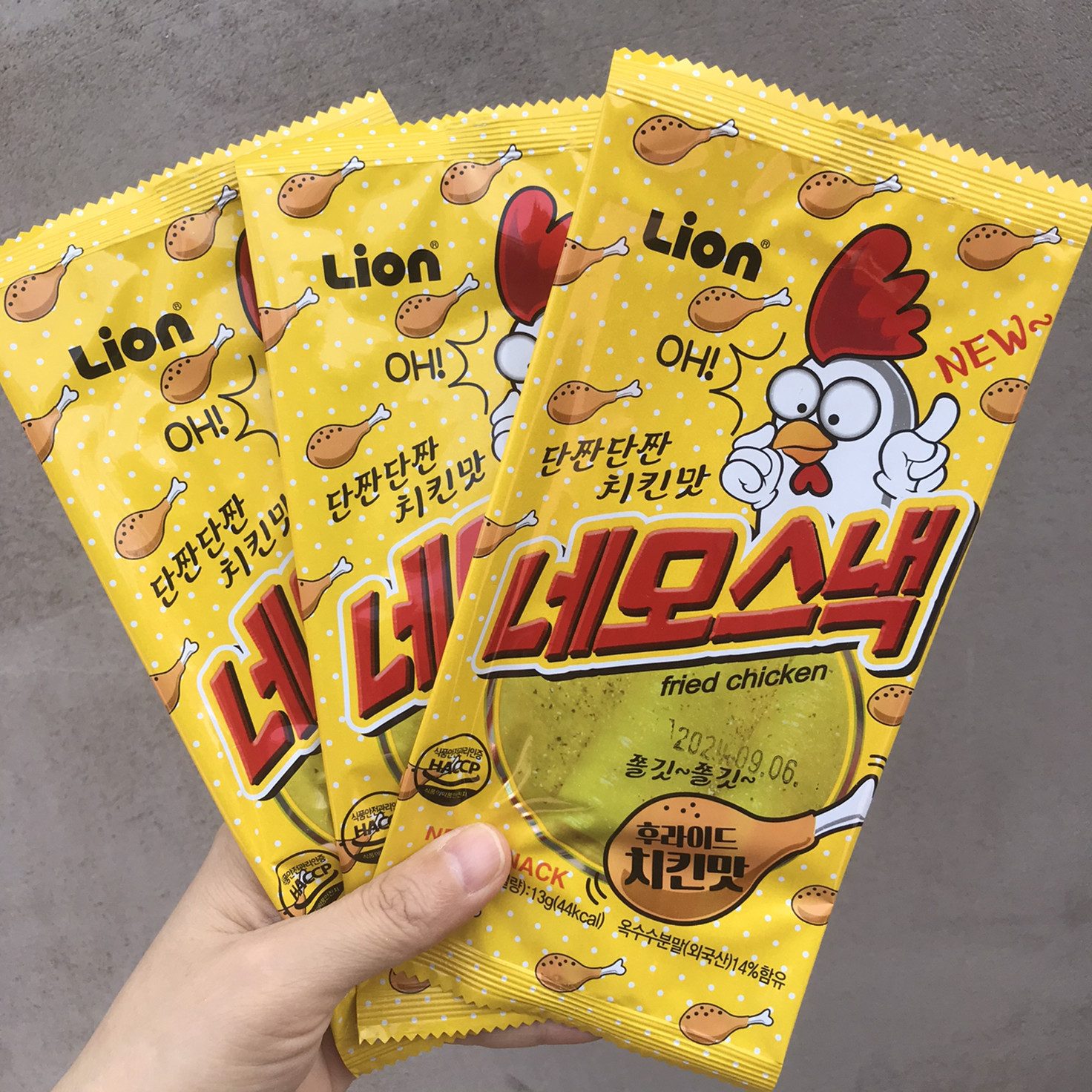 韩国进口LION香辣炸鸡烧烤多口味老式大面片辣条面筋制品怀旧零食,淘宝优惠券,粉丝福利购,淘宝优惠卷