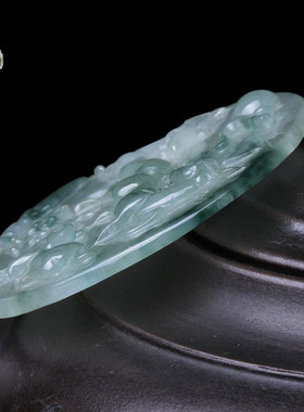 A货翡翠三羊开泰挂件证书吊坠