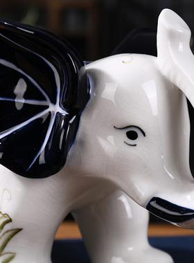 陶瓷装饰欧式客厅手绘开片象摆件