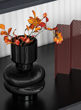 现代轻奢样板房酒店售楼部书房书架花瓶首饰盒装饰画组合装饰摆件