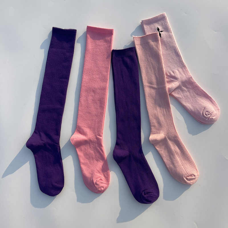 2双紫粉纯色超火多巴胺百搭潮ins网红男女中筒袜子街舞过膝长棉袜,淘宝优惠券,粉丝福利购,淘宝优惠卷