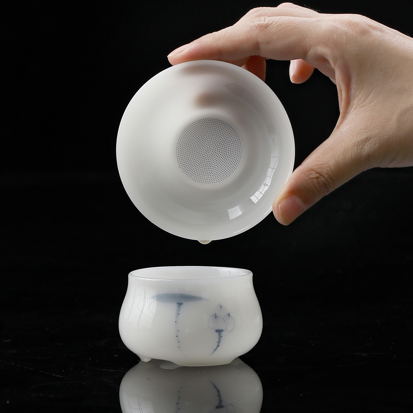 釉下彩手绘青花荷韵茶漏茶滤冰种玉瓷茶叶过滤器滤网全瓷一体茶隔 - 图1