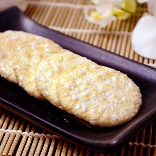 旺旺膨化米果雪饼休闲饼干小吃儿童零食食品网红伴手礼