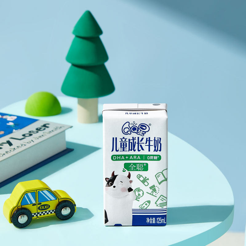 伊利QQ星全聪儿童成长牛奶125ml*20盒*2箱