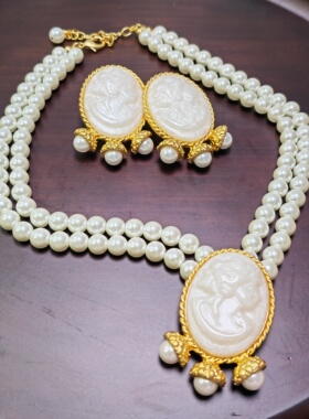 中古夸张耳环复古米色头像耳钉项链套装高级感