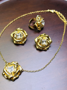 简约玫瑰花项链耳环套装