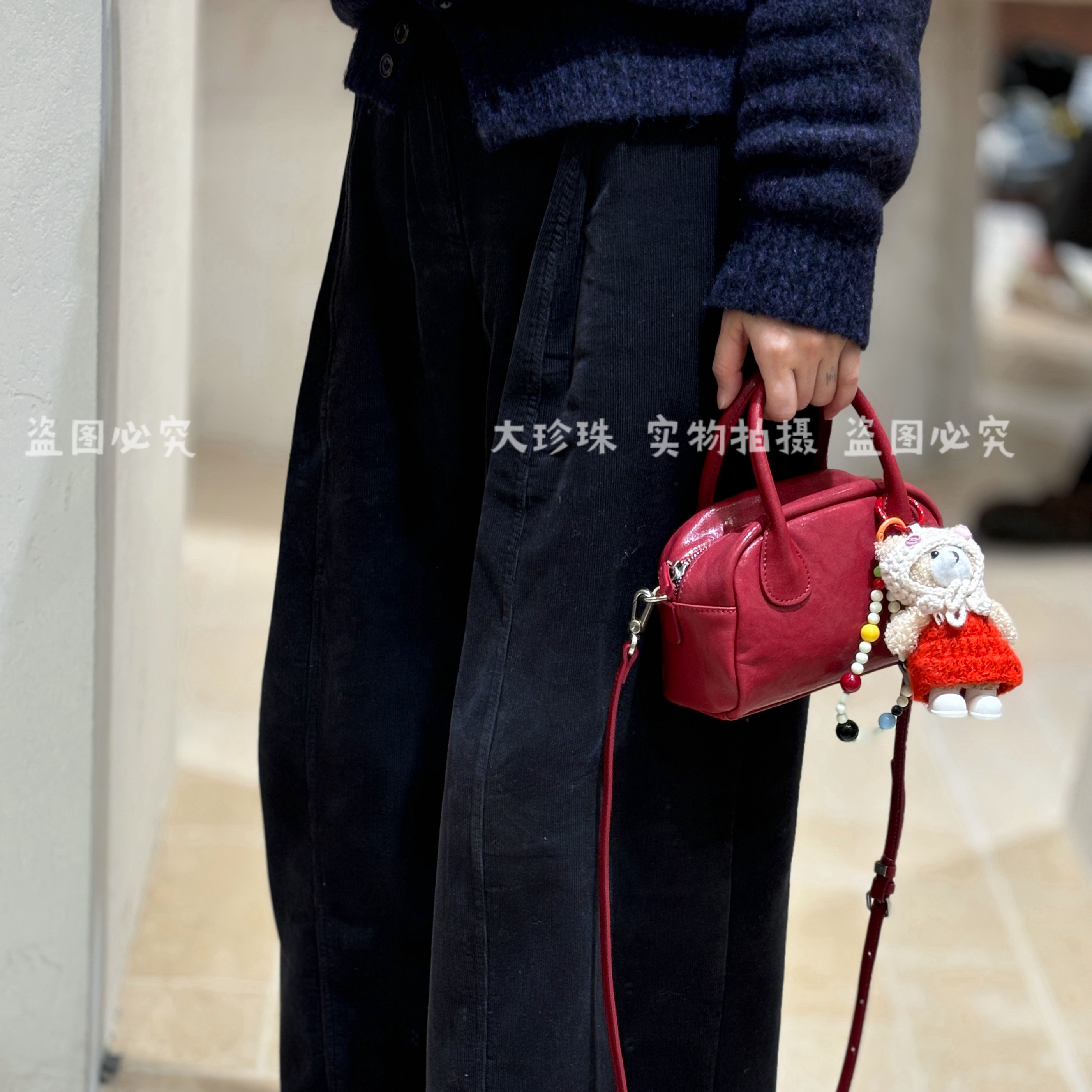 正品2026新款头层植鞣牛皮迷你保龄球包手拎斜挎通勤包贝壳包真皮,淘宝优惠券,粉丝福利购,淘宝优惠卷