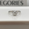 Flash sale Saturday fu 55-minute flower diamond ring, surrounded by diamonds, with great brilliance