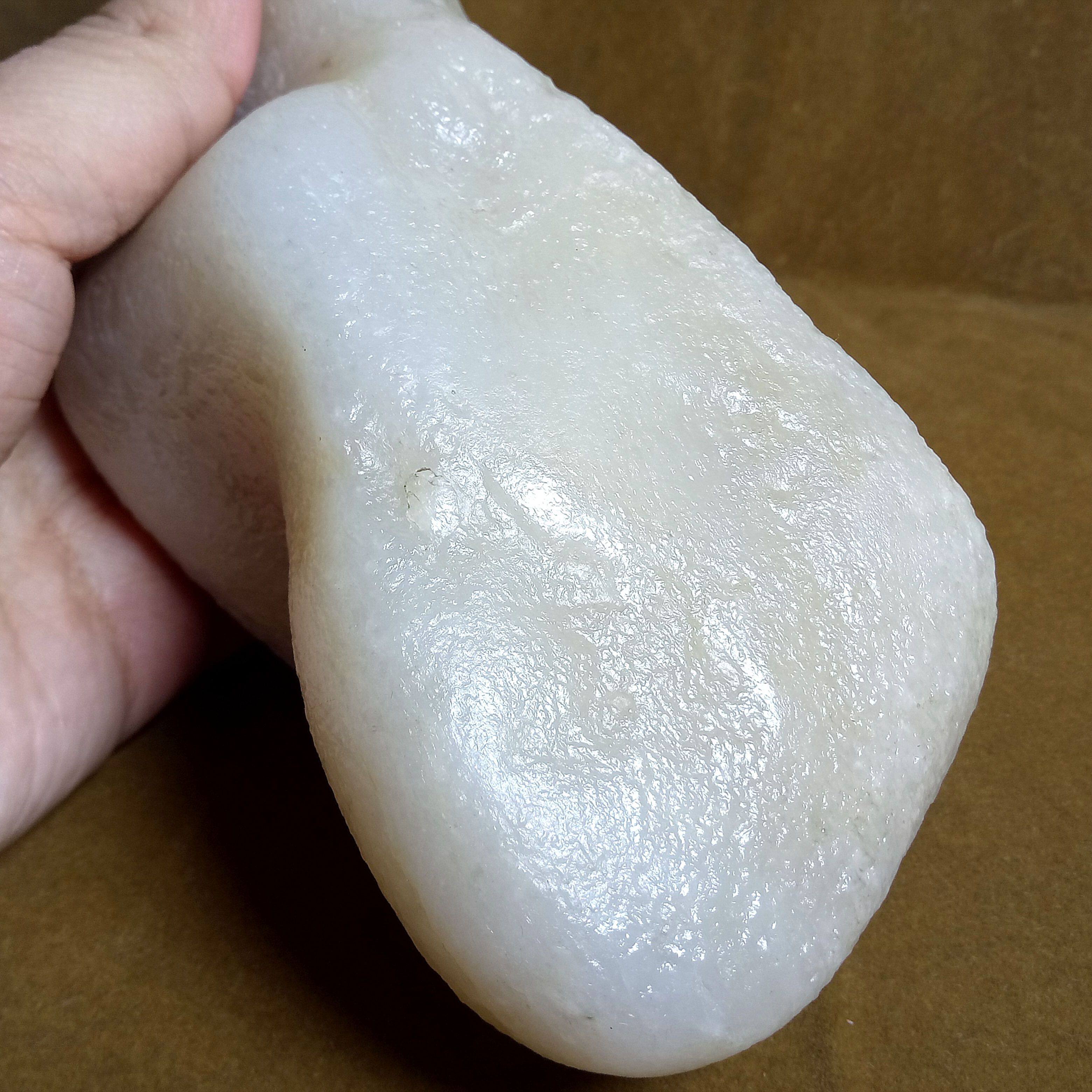 新疆和田白玉戈壁料原石大块精品带证书摆件完整戈壁料930g