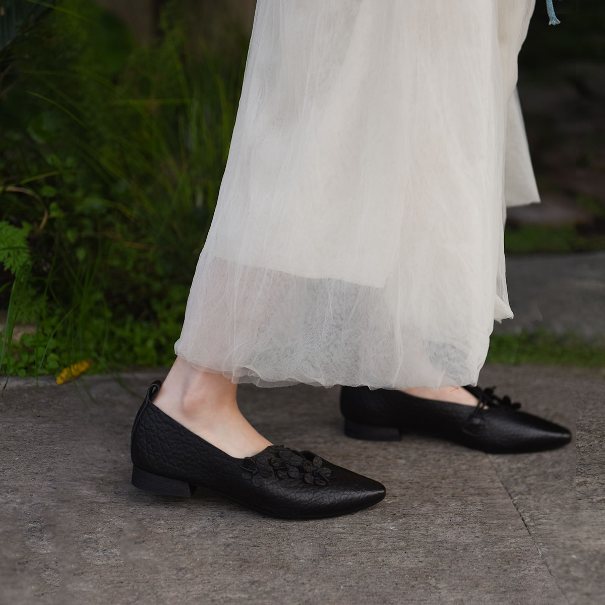 Artmu阿木原创复古花朵尖头单鞋子女2024新款爆款奶奶鞋妈妈鞋