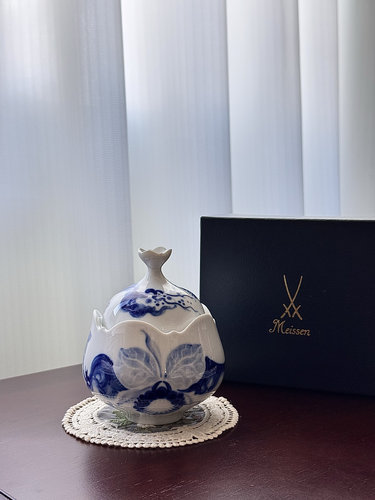 德国梅森meissen水墨兰花系列大剪裁手绘咖啡杯餐盘糖罐 - 图2