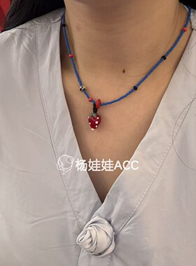642936韩国东大门Trois de LEI新款高级感草莓串珠项链