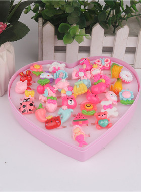 儿童糖果色卡通夜市爱心盒装戒指