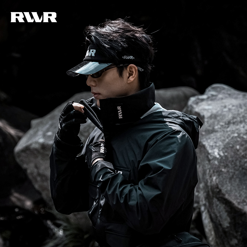 RVVR23款户外垂钓冲锋衣黑武士二代硬壳防风防雨外套软壳钓鱼服