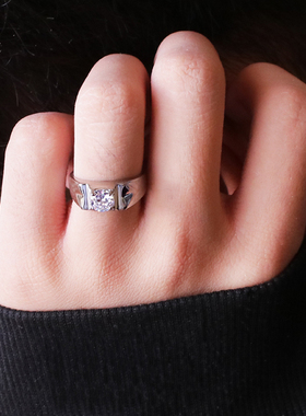 不掉色70分男士结婚戒指铂金钻戒