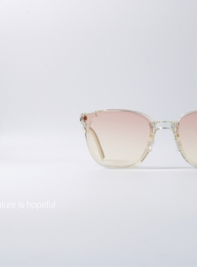 水蜜桃色小众折叠UV400太阳眼镜