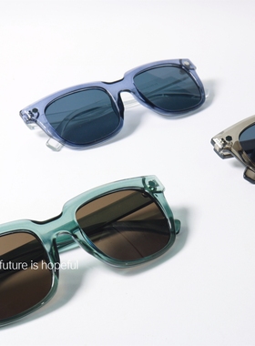 碎花框湖绿色UV400大框太阳眼镜