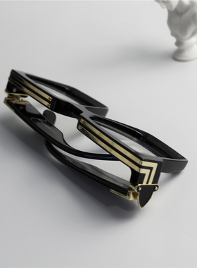 宫廷风方形大框朋克质感太阳眼镜