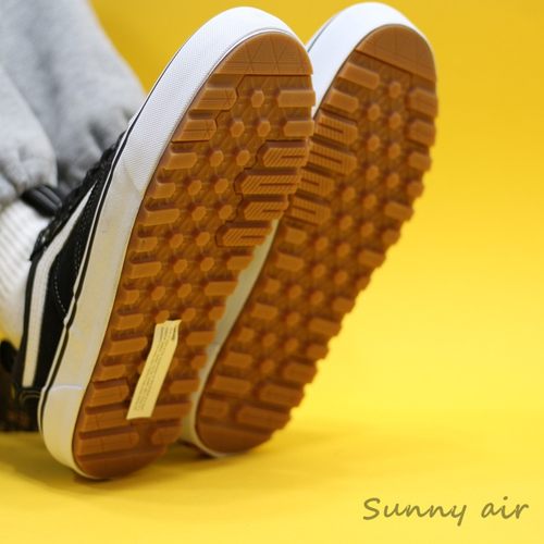 Sunny现货 VANS加绒MTE OLD SKOOL WATERPROOF板鞋VN000CVNBH4 - 图2
