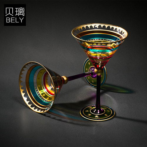 欧式彩绘三角鸡尾酒杯马天尼杯红酒高脚杯马提尼酒杯酒吧网红酒杯 - 图1