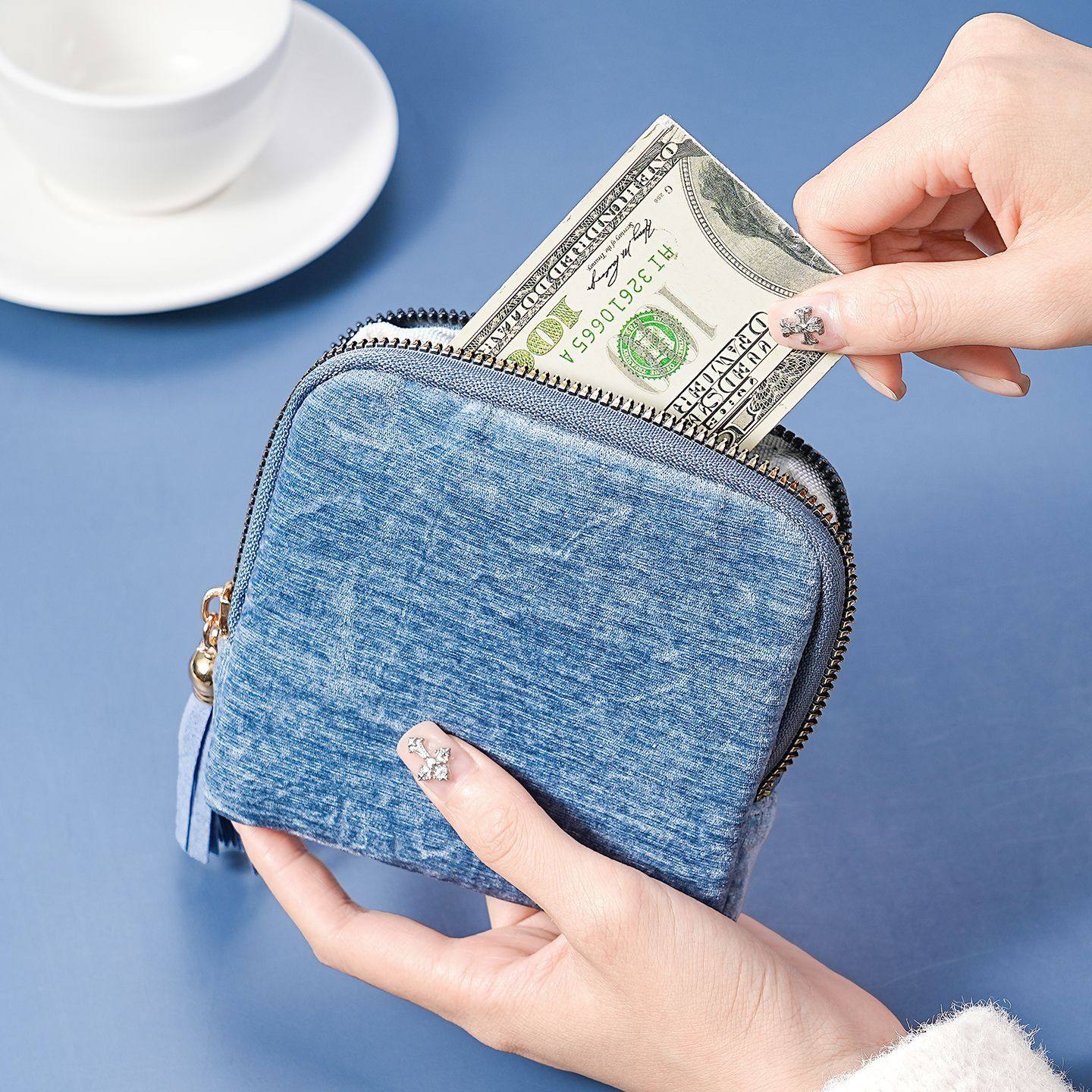 时尚简约流苏化妆包便携迷你口红包大容量卫生巾收纳包随身零钱包,淘宝优惠券,粉丝福利购,淘宝优惠卷