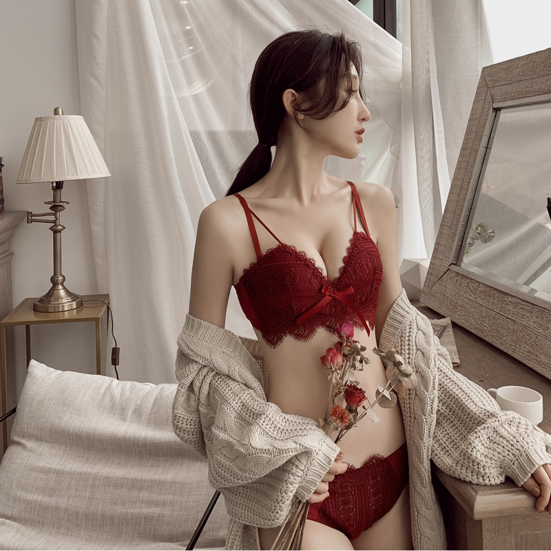 荷韵阁旗舰店内衣女小胸聚拢无钢圈调整型薄款性感红色本命年蕾丝结婚文胸套装0