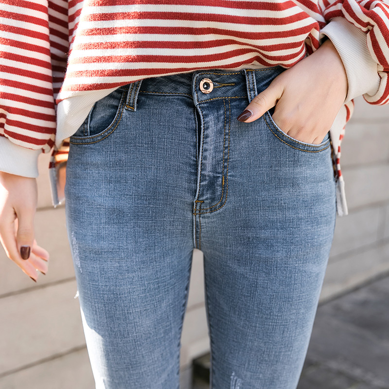 150八分小个子穿搭显高浅色牛仔裤 阿福淋哒牛仔裤