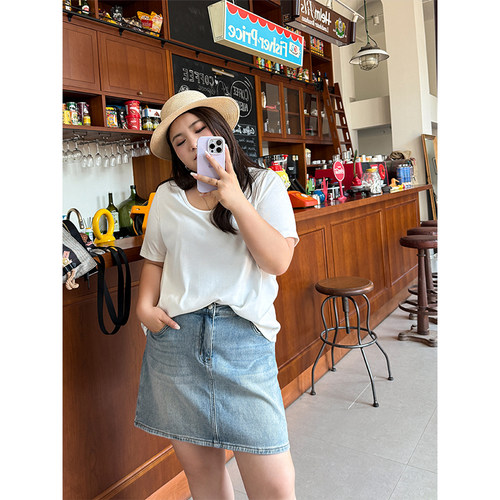 胖mm夏季青春百搭牛仔短裙木子理想大码女装薄软舒适半身裙200斤 - 图0