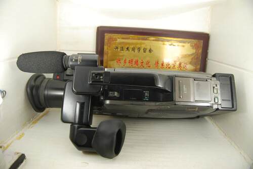 松下 NV-M9000 专业摄像机 S-VHS 磁带卡带录像机 - 图1