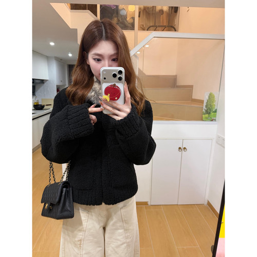 皮毛一体定染大毛领小颗粒羊羔毛外套女冬季黑色毛毛冬装2025新品 - 图0