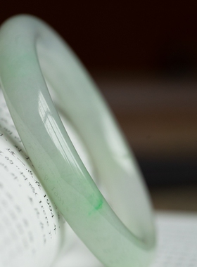 泼墨。正品天然A货硬玉正圈圆条翡翠玉镯手镯   内径58MM（原6500