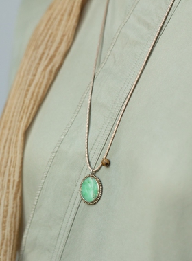 泼墨。翡翠圆牌    老银镶嵌    复古精致气质   吊坠项链玉佩