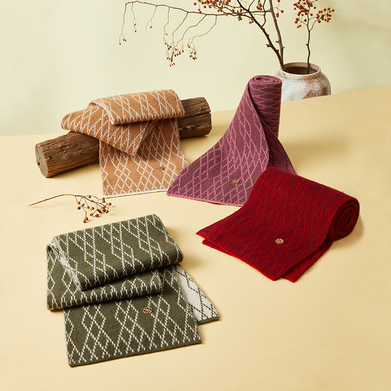 【新年礼物】万事利本命年秋冬季新款羊毛围巾保暖女生红色小围脖,淘宝优惠券,粉丝福利购,淘宝优惠卷