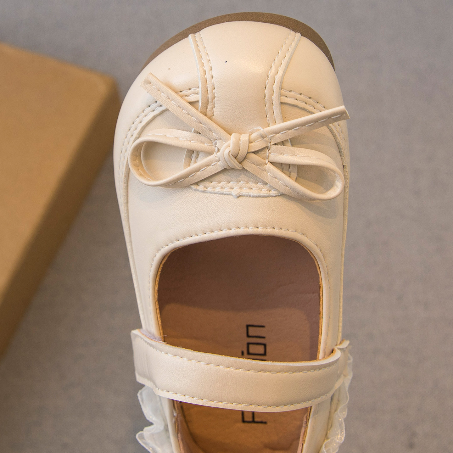 女童皮鞋2026春秋新款儿童鞋子小女孩公主鞋软底洋气豆豆鞋单鞋潮,淘宝优惠券,粉丝福利购,淘宝优惠卷