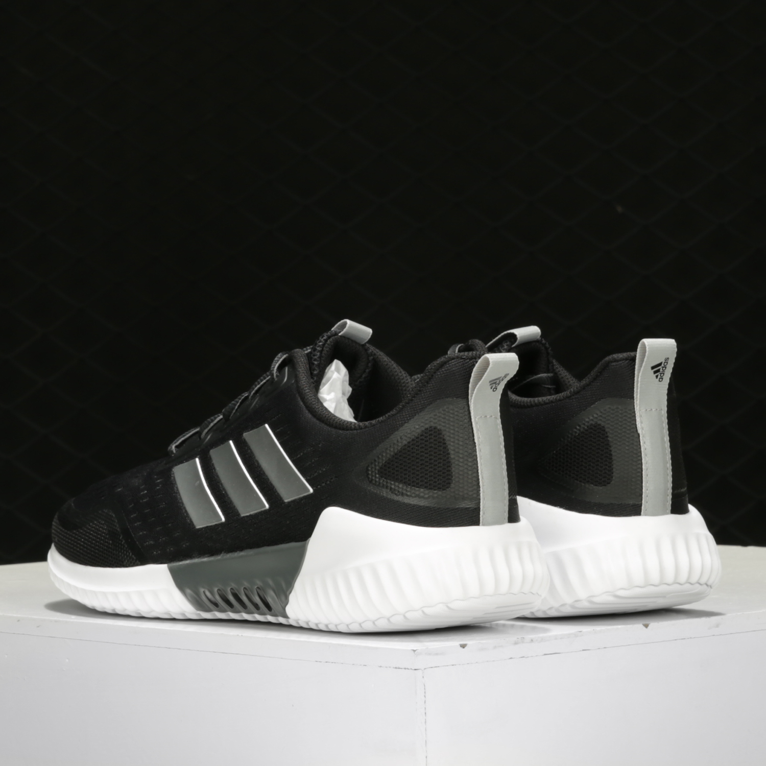 Adidas/阿迪达斯正品 夏季新款bounce减震男女跑步鞋 EG1232 - 图2