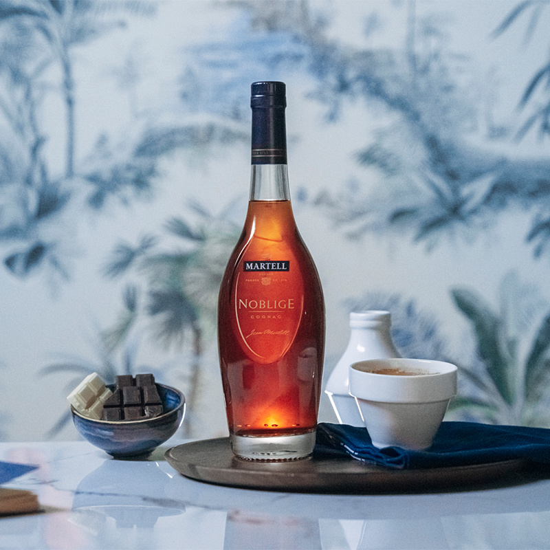 Martell马爹利名士VSOP+级干邑白兰地500ml*6法国洋酒名仕礼盒 - 图1