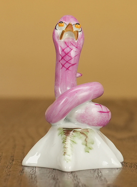 蛇年彩绘描金动物瓷塑摆件